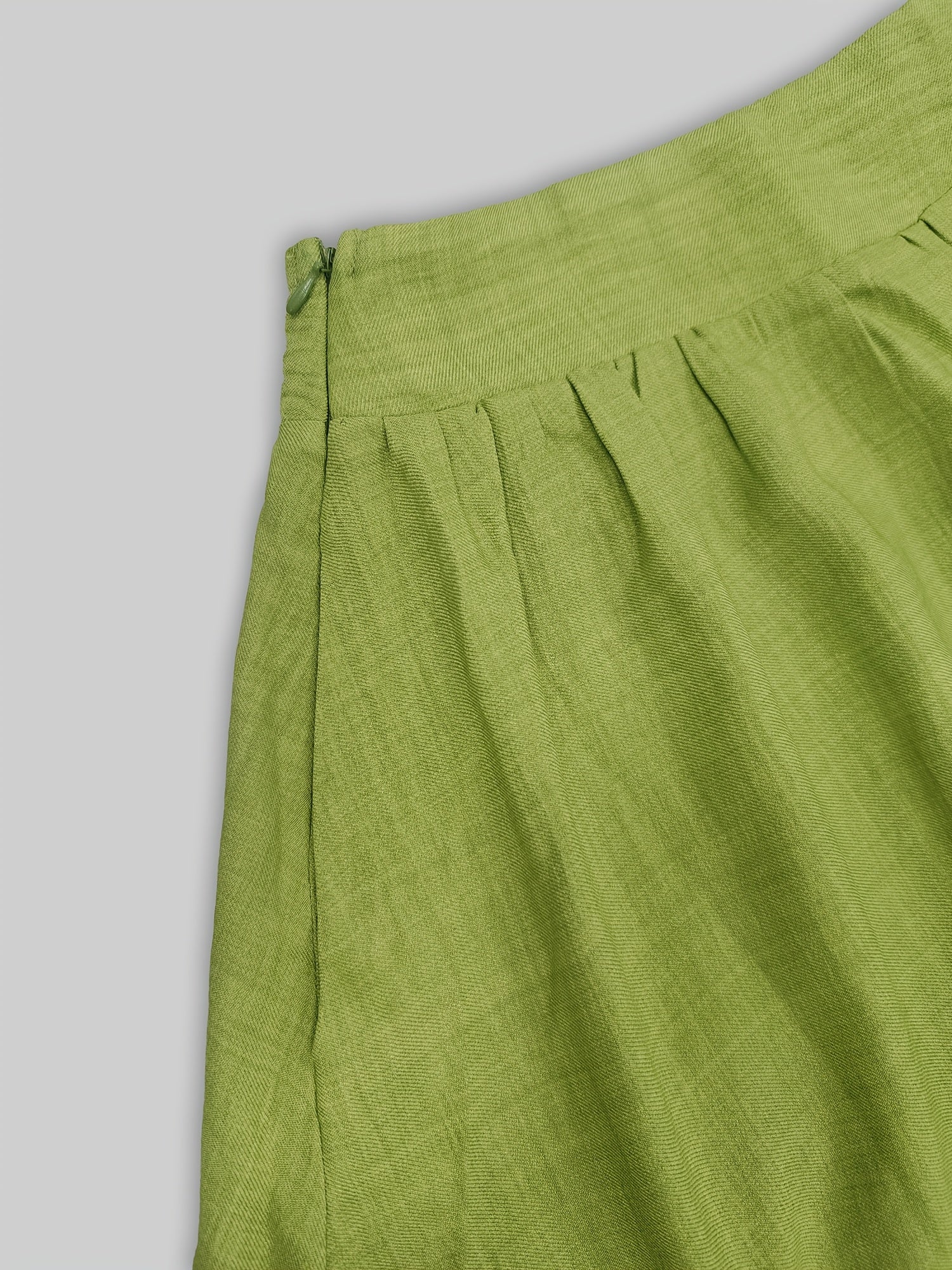 Autumn/Winter New Loose-Fit Comfortable High-Neck Long-Sleeve T-Shirt with High-Waist A-Line Pleated Straight Flared Maxi Skirt, Simple Casual Niche Workwear Vacation Versatile Top and Skirt Set